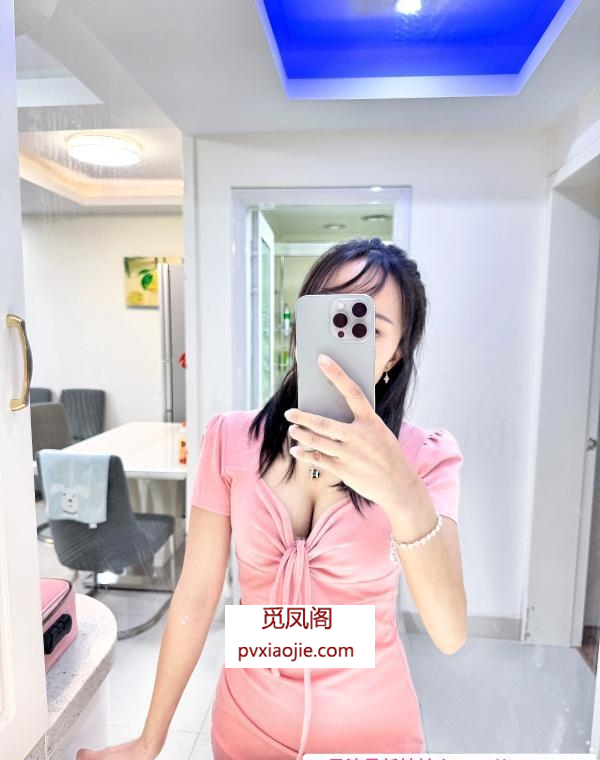 六合龙池静静