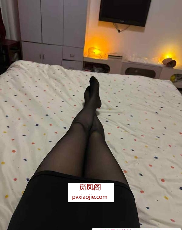 绝美身材小姐姐